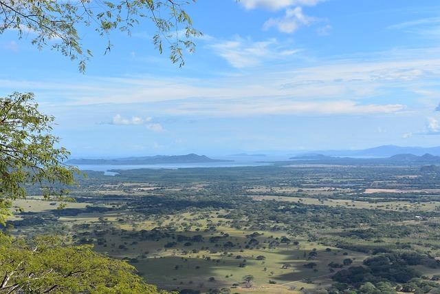 Explore Costa Brava: Your Essential Travel Guide to Stunning Coastlines and Hidden Treasures